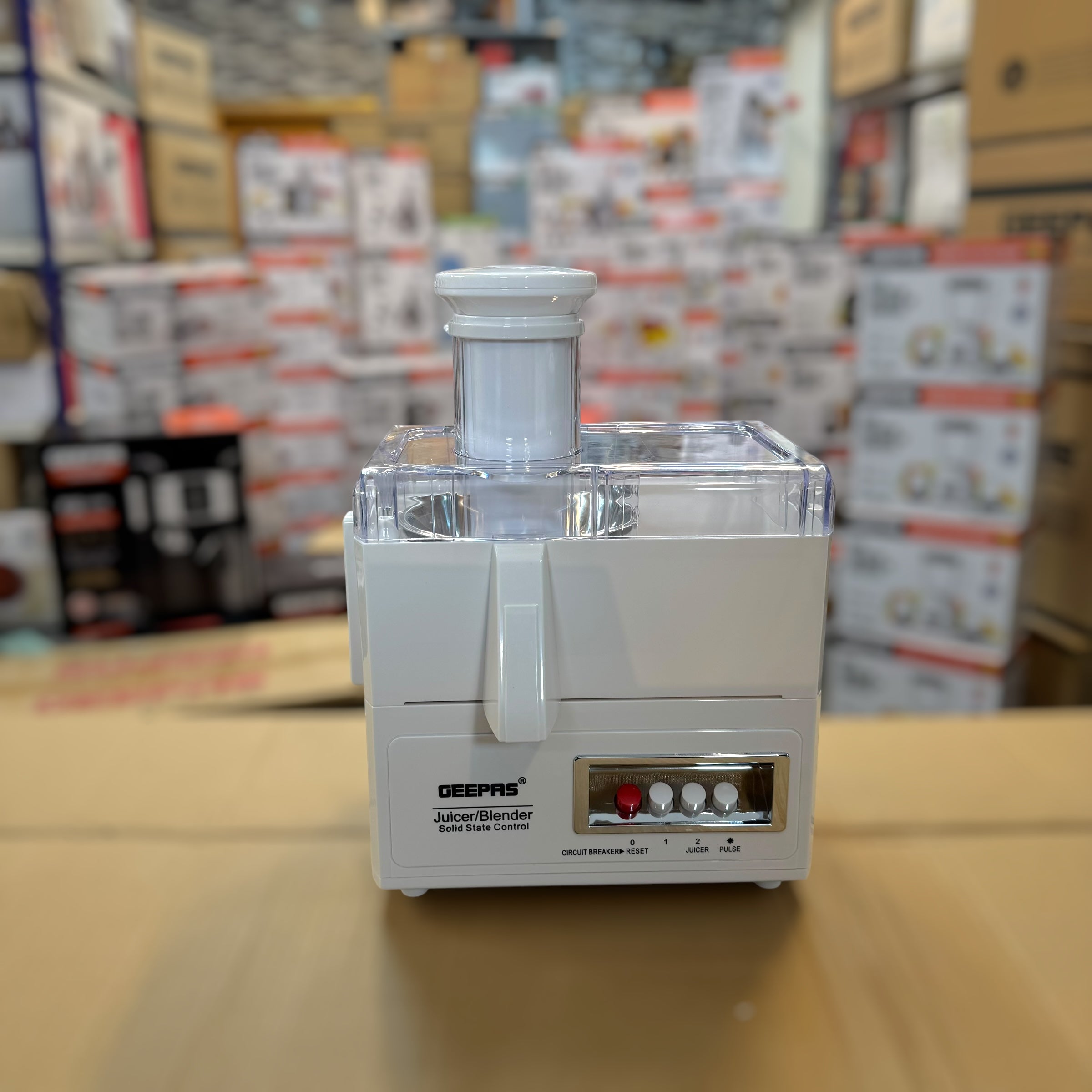 Geepas Powerful Versatile Juicer