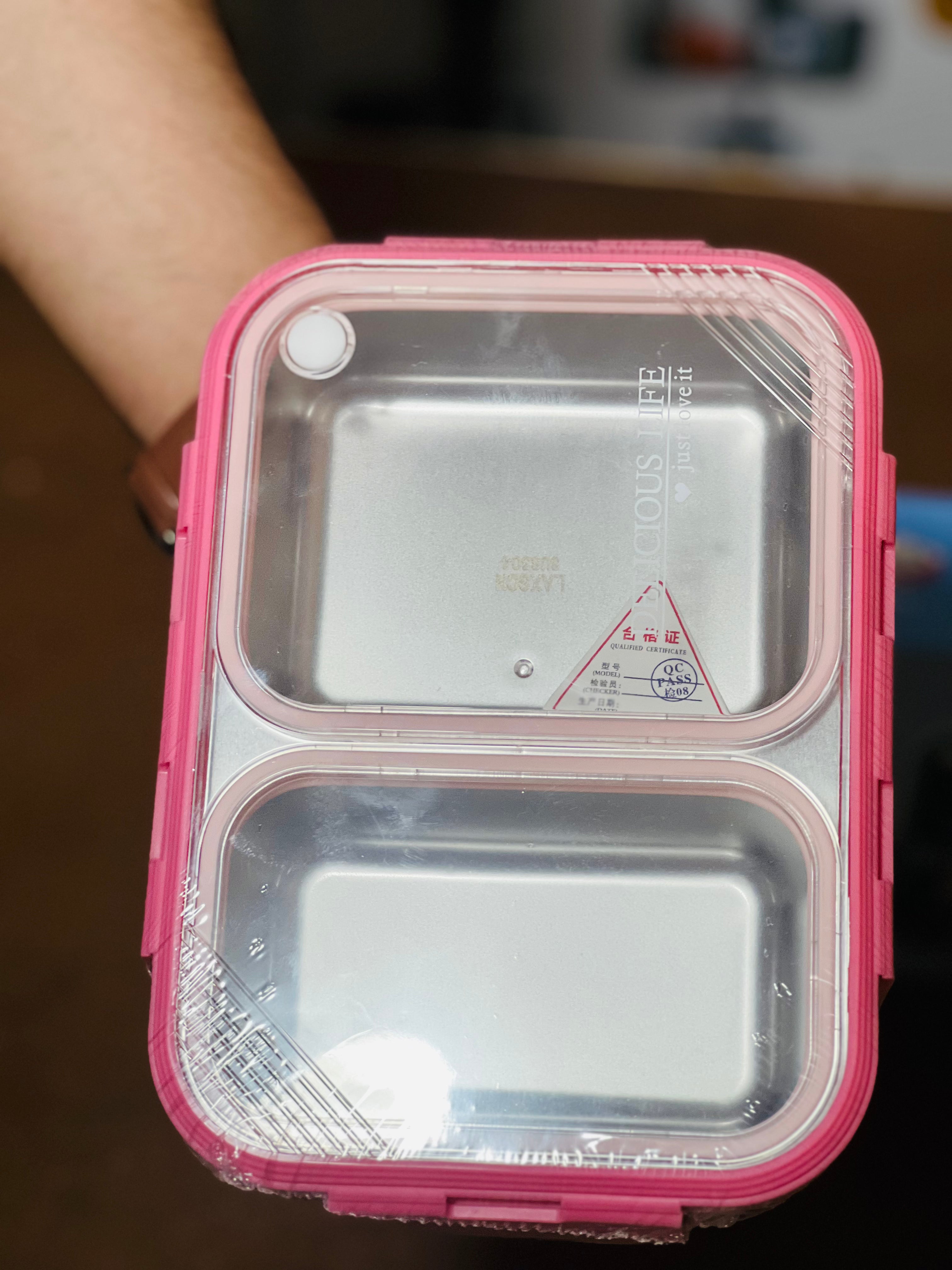 Lot Imported Seal Lunch Box