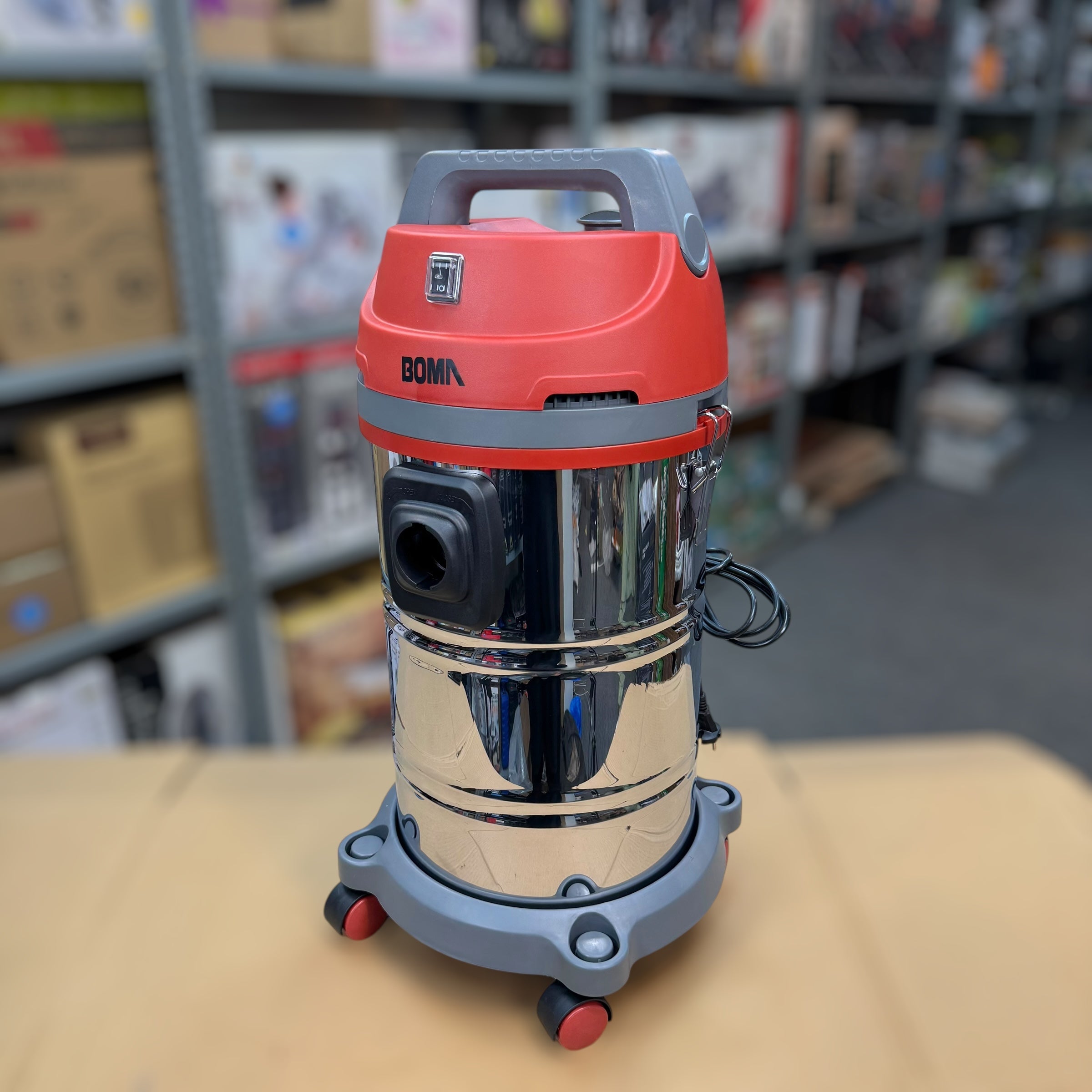 BOMA 35L Powerful Vacuum Cleaner - German Lot