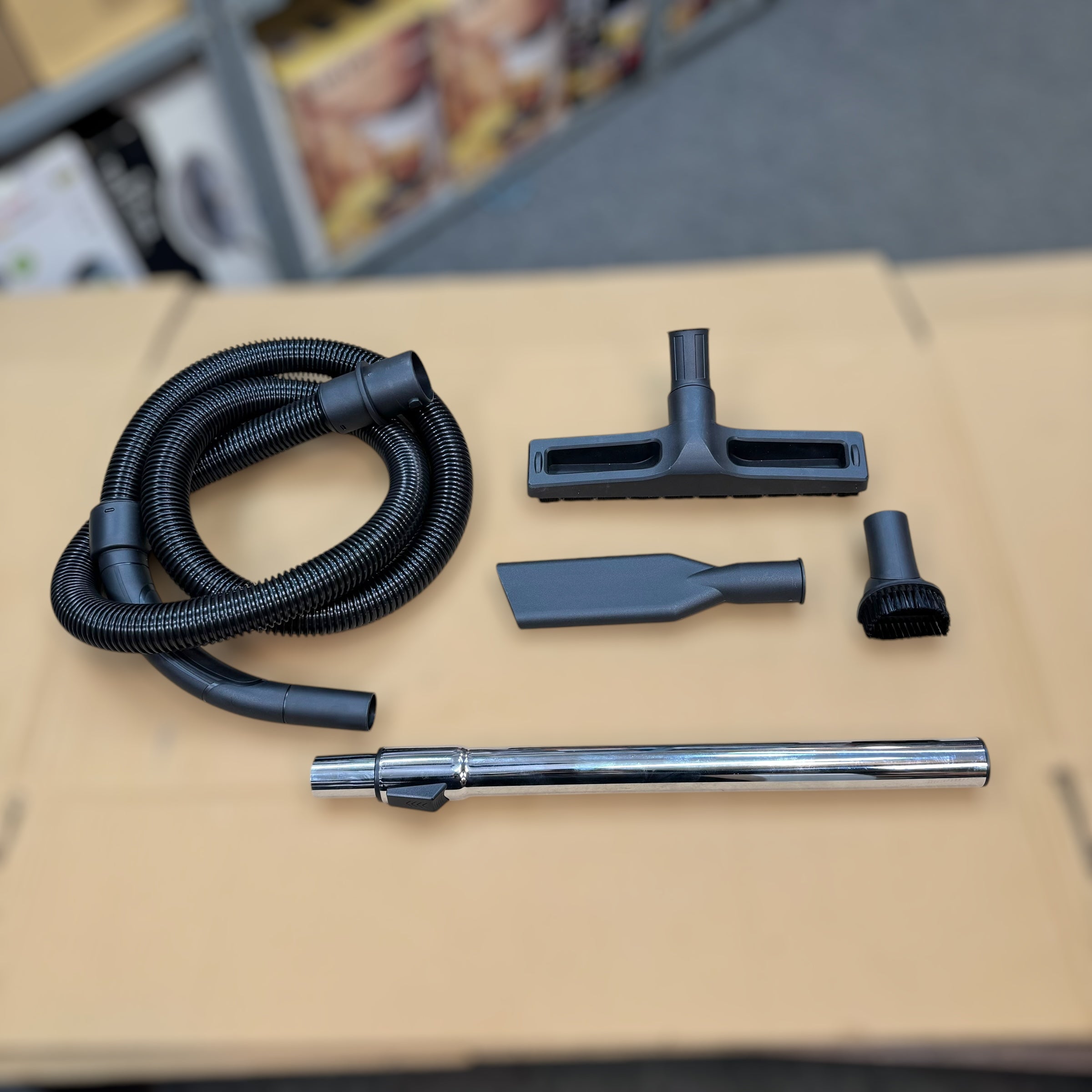 BOMA 35L Powerful Vacuum Cleaner - German Lot